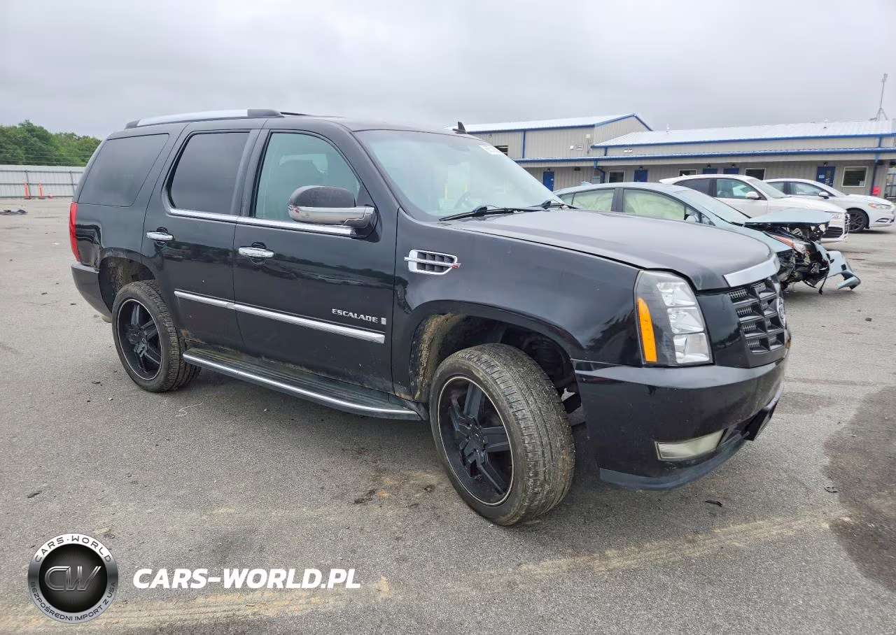 2008 Cadillac Escalade Luxury VIN:1GYFK63858R228358 - 4
