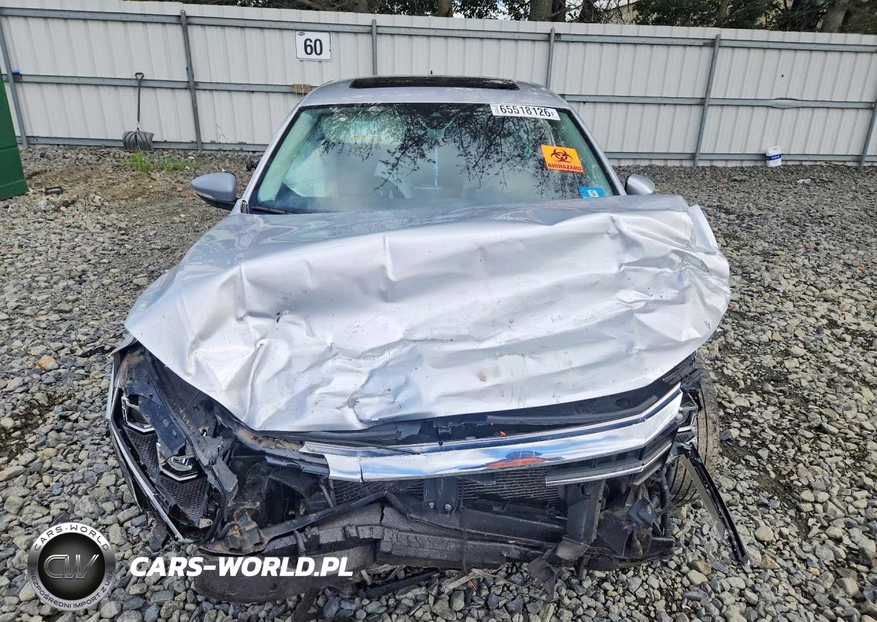 2020 Volkswagen Passat Se VIN:1VWWA7A37LC011540 - 5