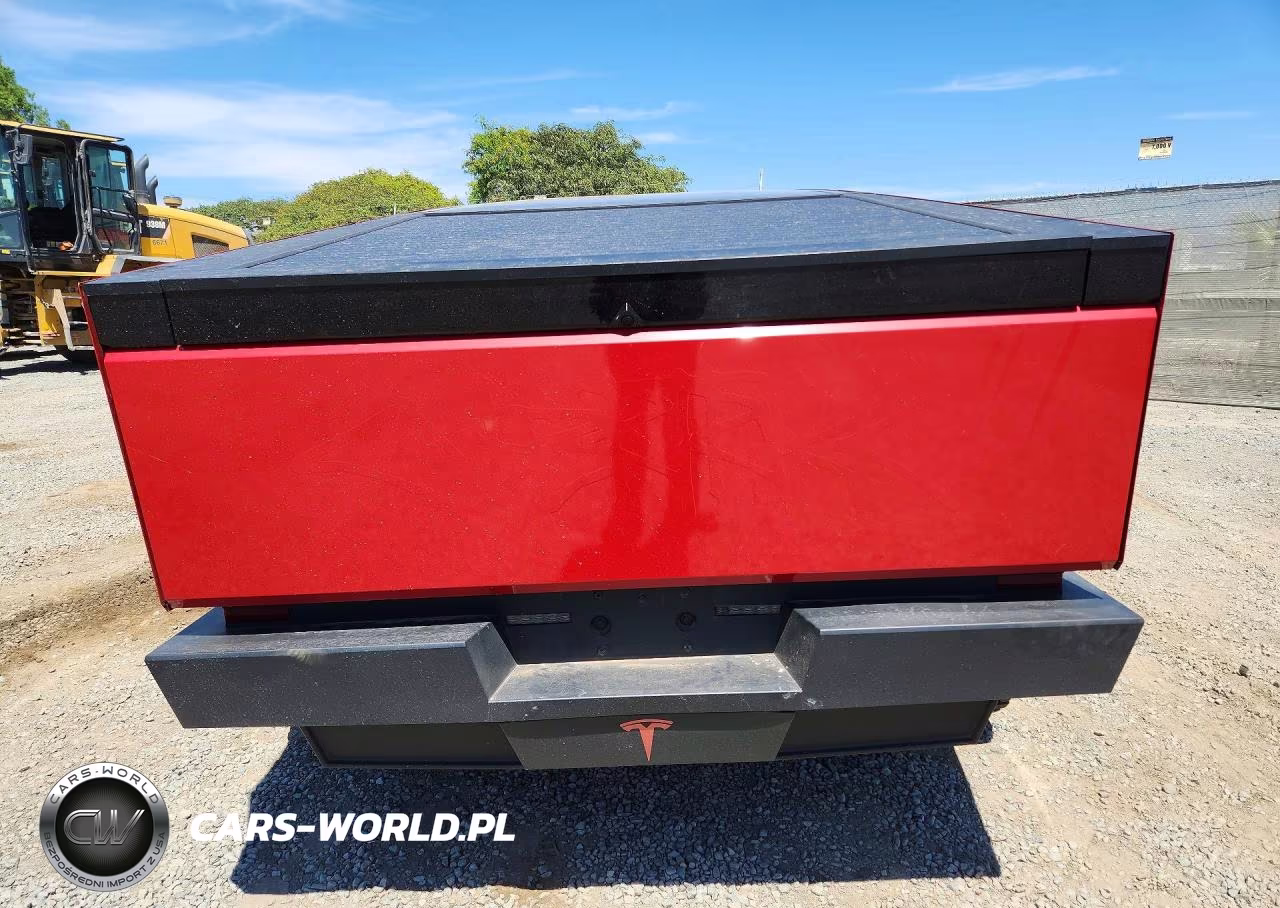 2025 Tesla Cybertruck VIN:7G2CEHED3SA059583 - 6