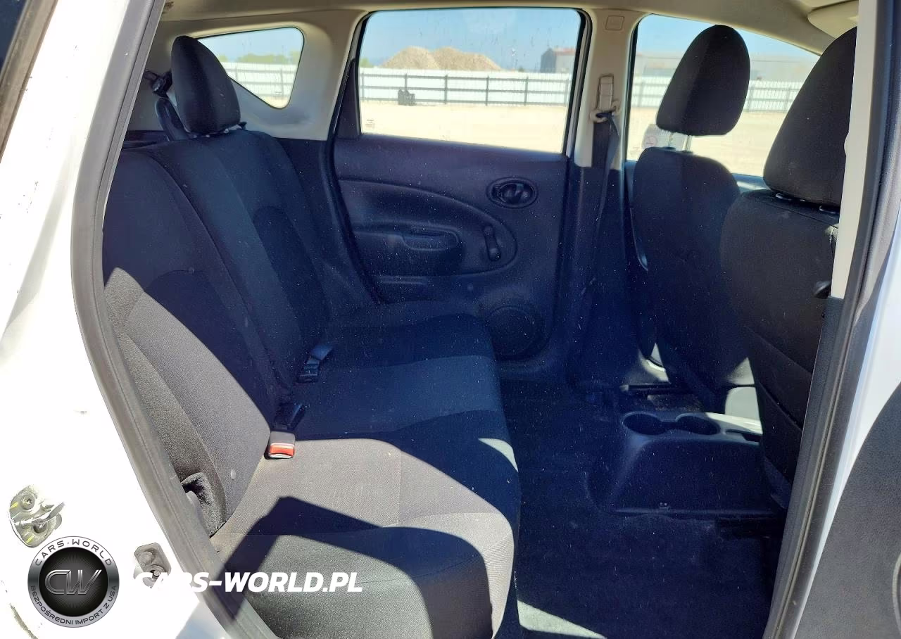2019 Nissan Versa Note S VIN:3N1CE2CP8KL356787 - 10