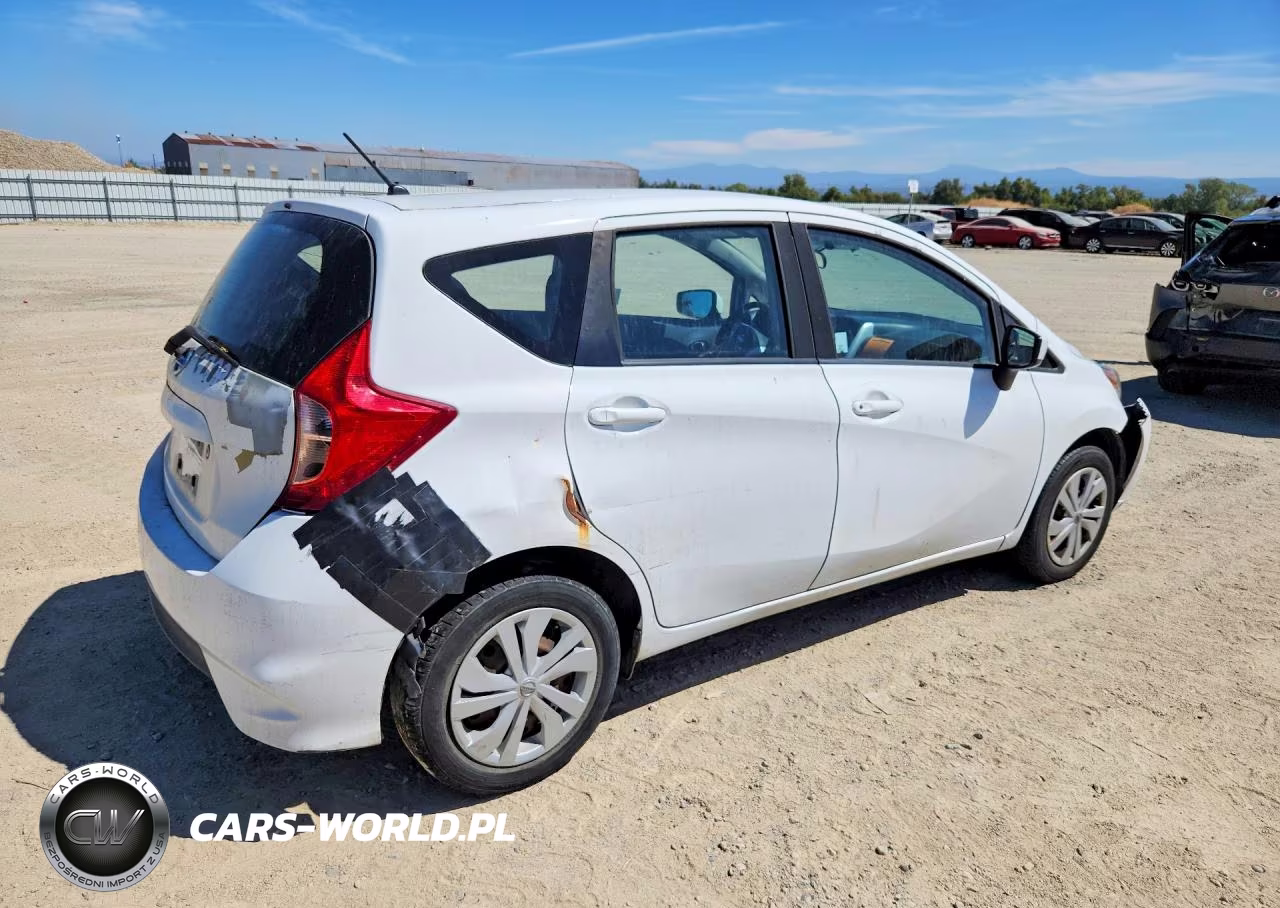 2019 Nissan Versa Note S VIN:3N1CE2CP8KL356787 - 3