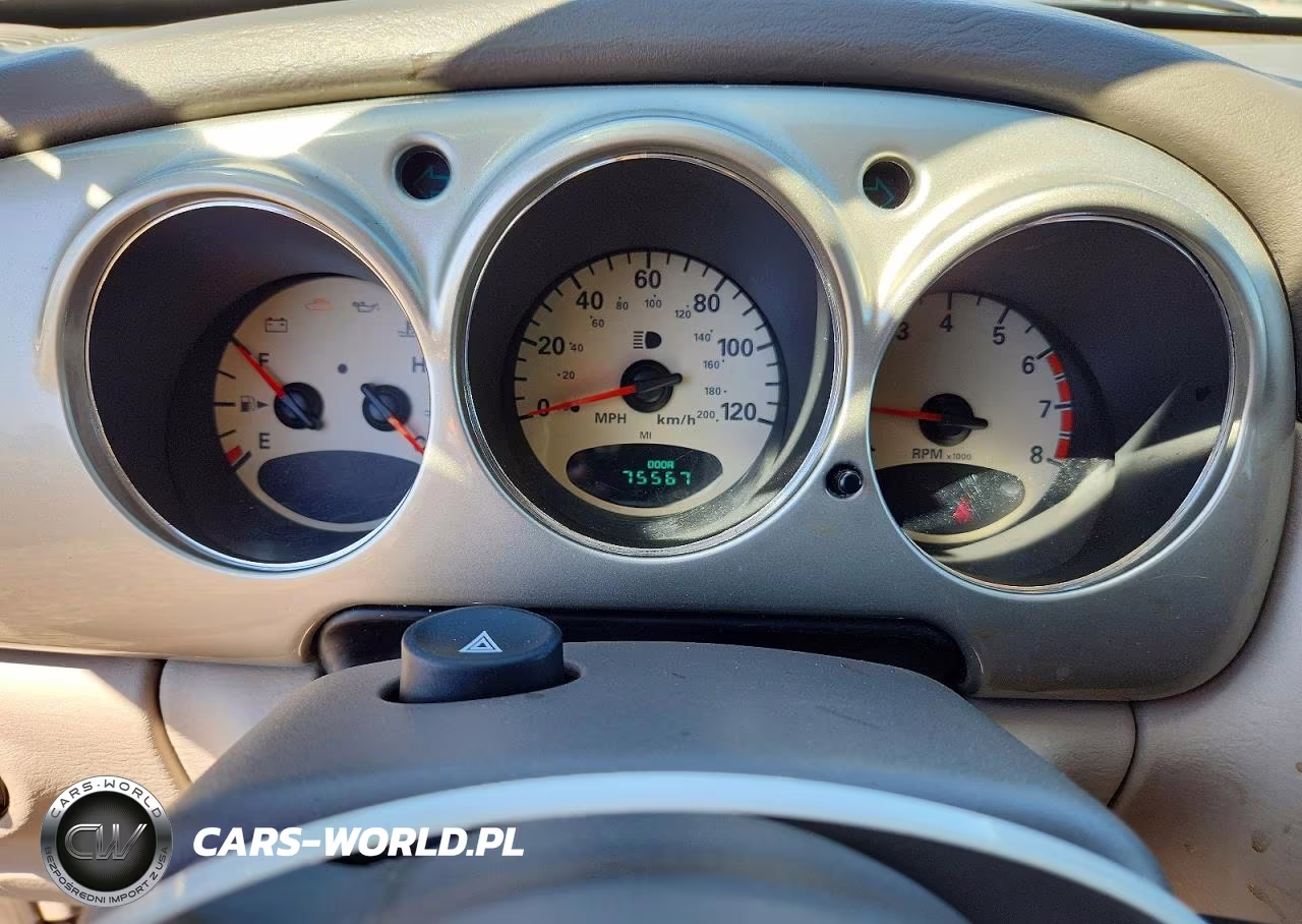 2002 Chrysler Pt Cruiser VIN:3C8FY68B62T241917 - 9
