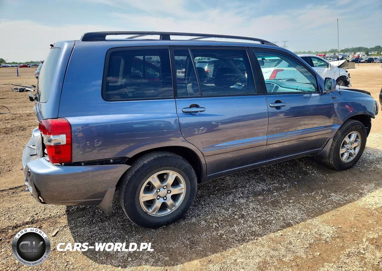 2005 Toyota Highlander Base VIN:JTEDP21A150085840 - 3