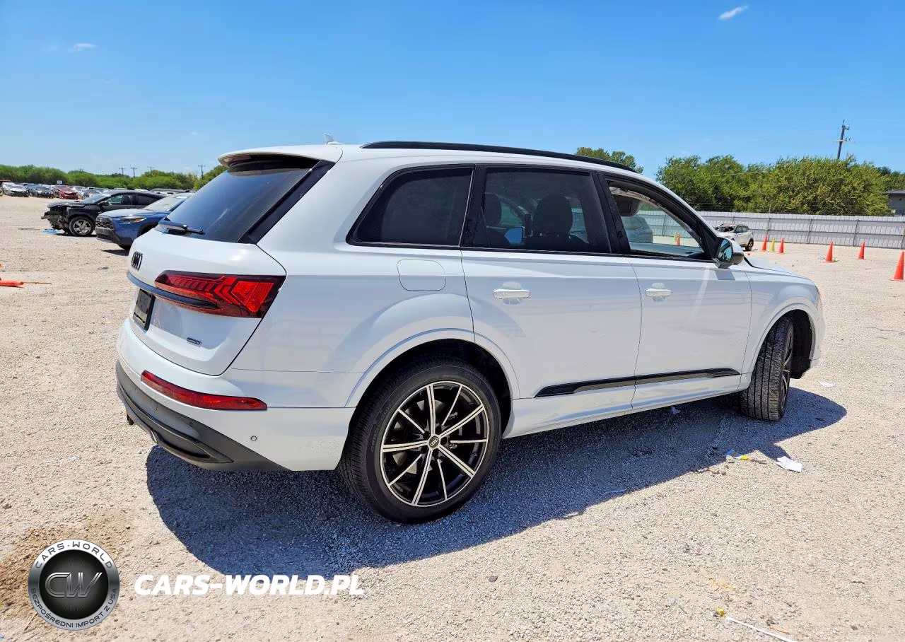 2023 Audi Q7 Premium Plus VIN:WA1LXBF74PD024663 - 3