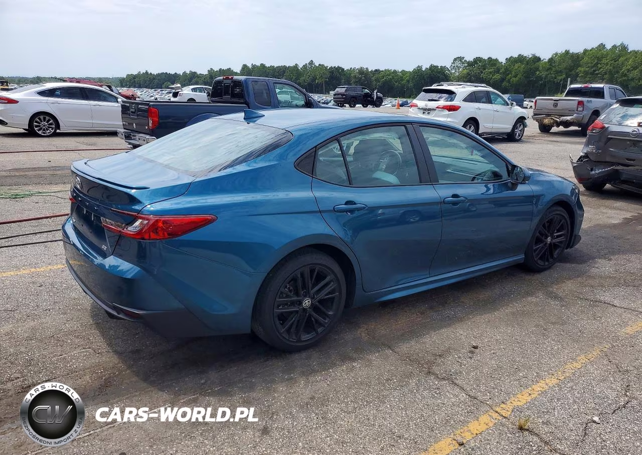 2025 Toyota Camry Se VIN:4T1DAACK9SU600086 - 3
