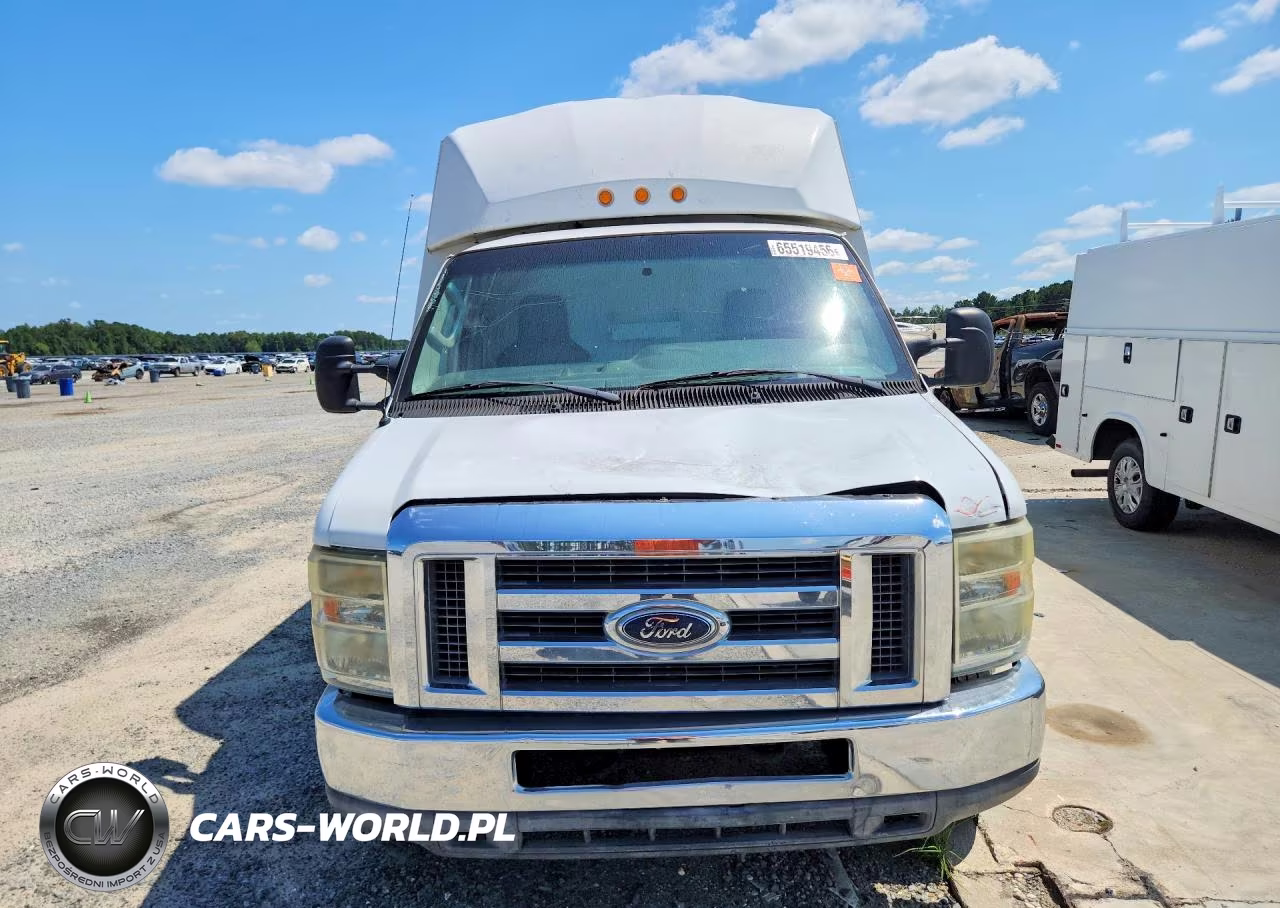 2010 Ford Econoline E450 Super Duty Cutaway Van VIN:1FDXE4FS5ADA99890 - 5