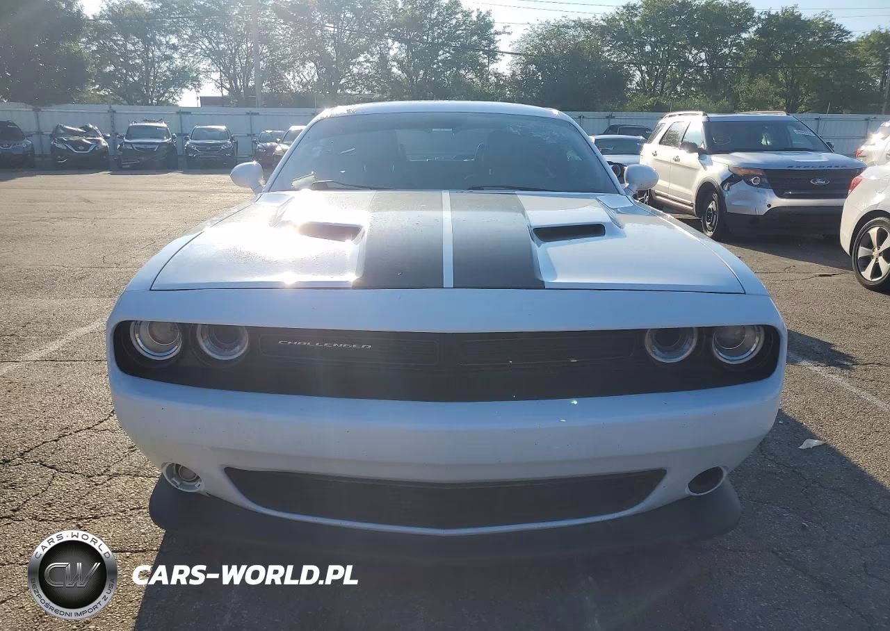 2016 Dodge Challenger R VIN:2C3CDZFJ0GH345917 - 5
