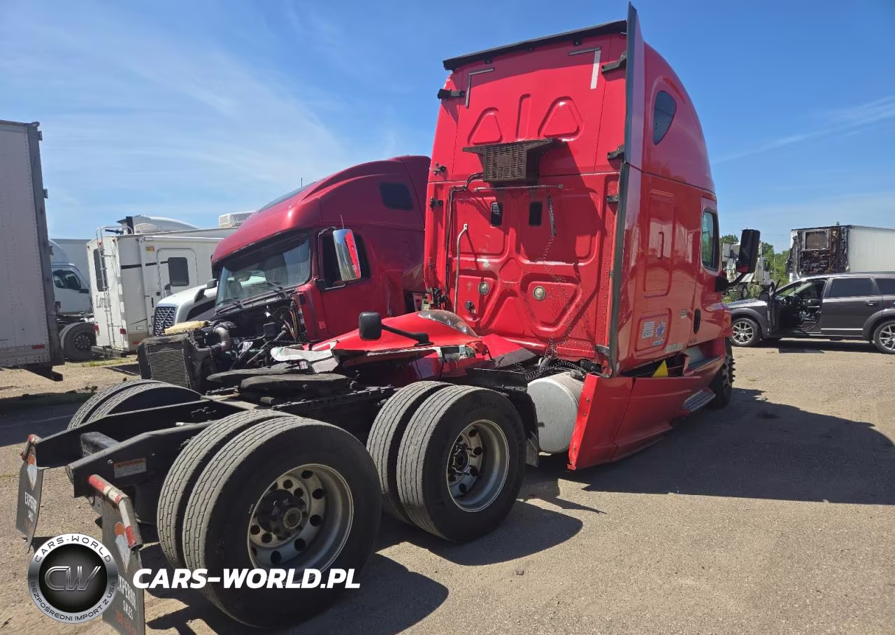 2016 Freightliner Cascadia 125 Semi Truck VIN:3AKGGLD51GSGS1841 - 4