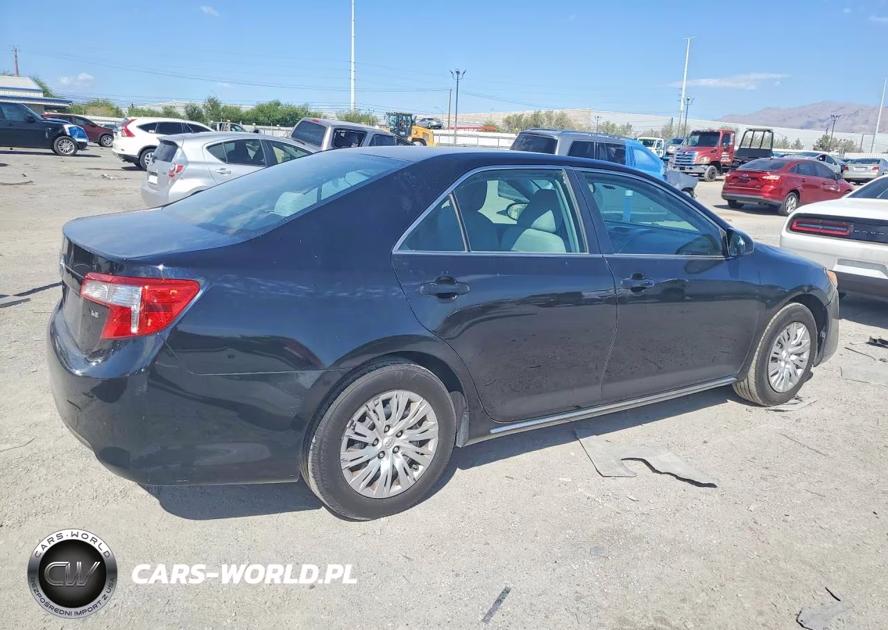 2012 Toyota Camry Le VIN:4T4BF1FK5CR196828 - 3