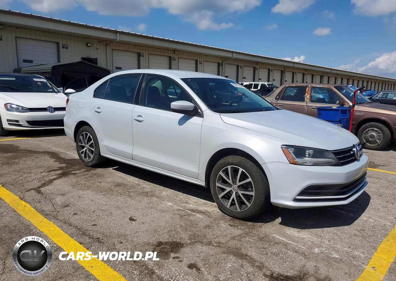 2018 Volkswagen Jetta S VIN:3VW2B7AJ9JM258564 - 4