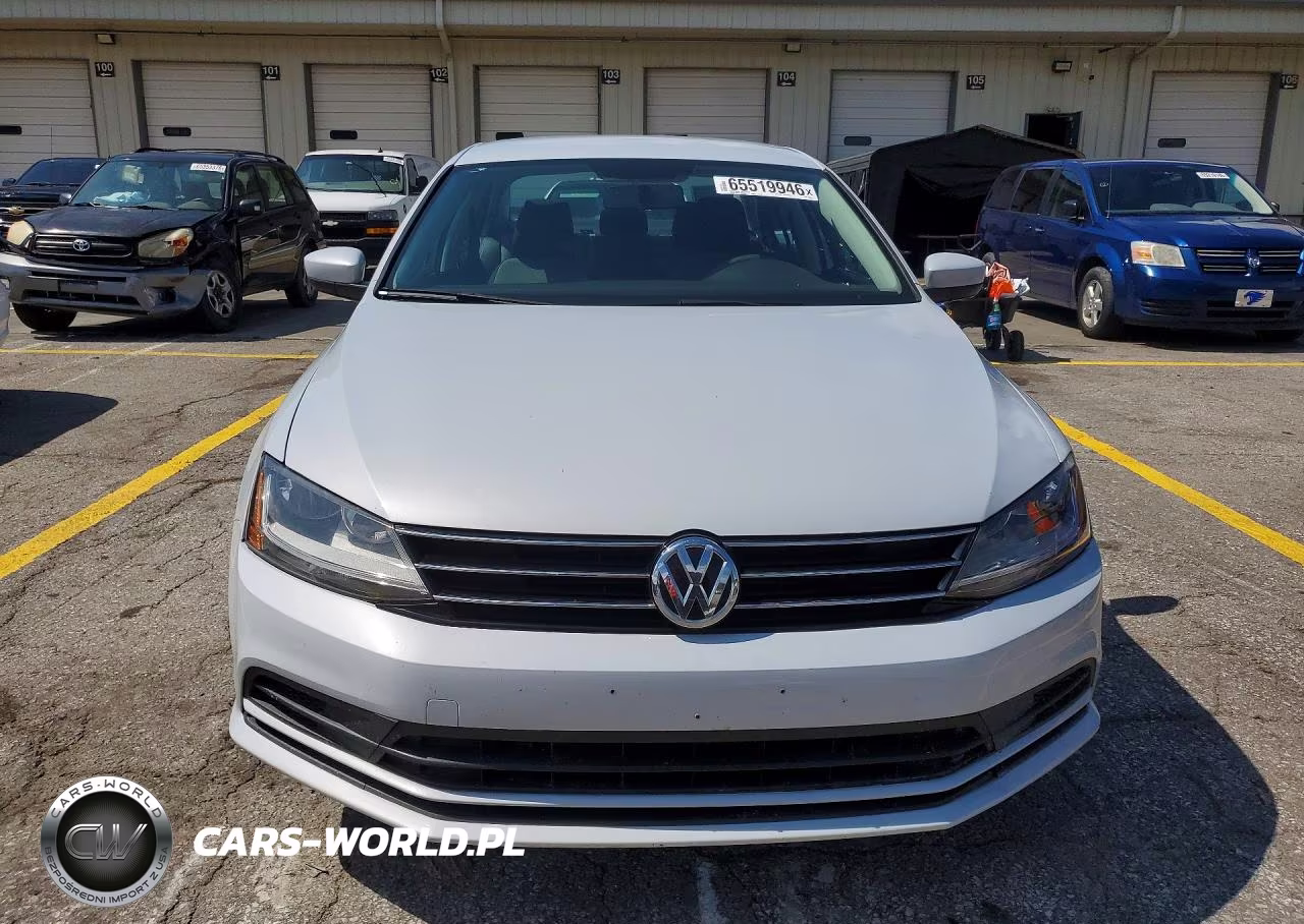 2018 Volkswagen Jetta S VIN:3VW2B7AJ9JM258564 - 5