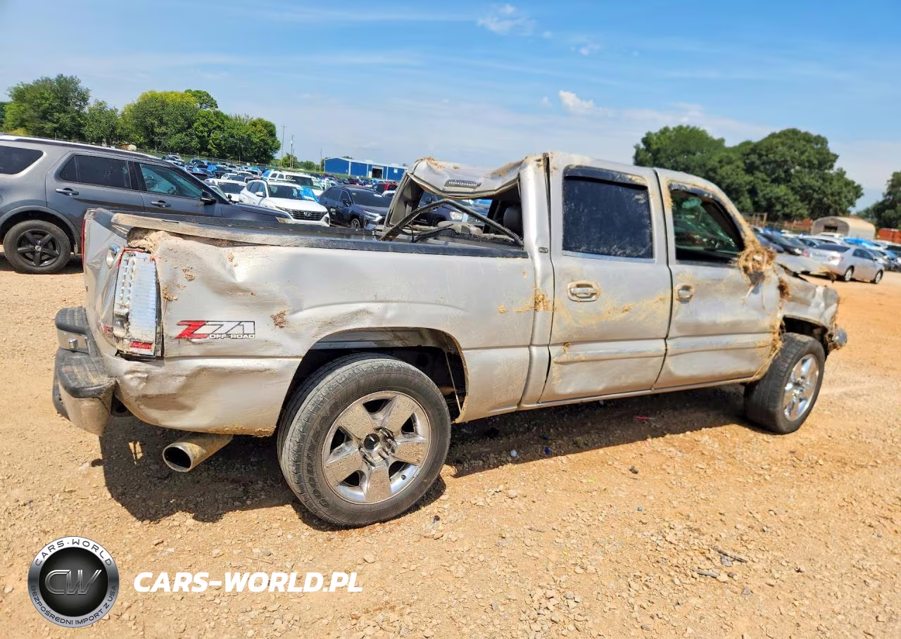 2005 GMC New Sierra K1500 VIN:2GTEK13T151182377 - 3
