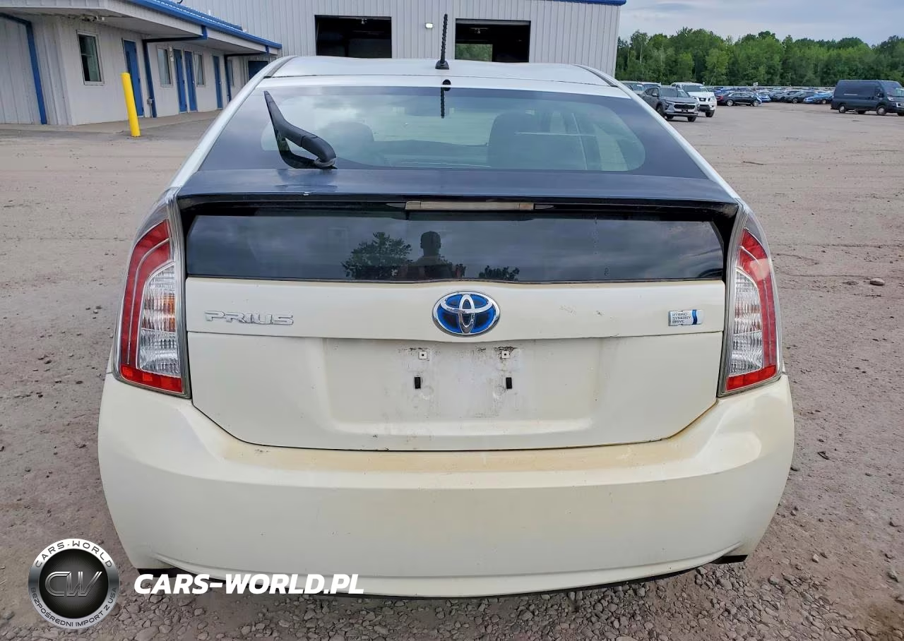 2012 Toyota Prius Two VIN:JTDKN3DU4C1528065 - 6
