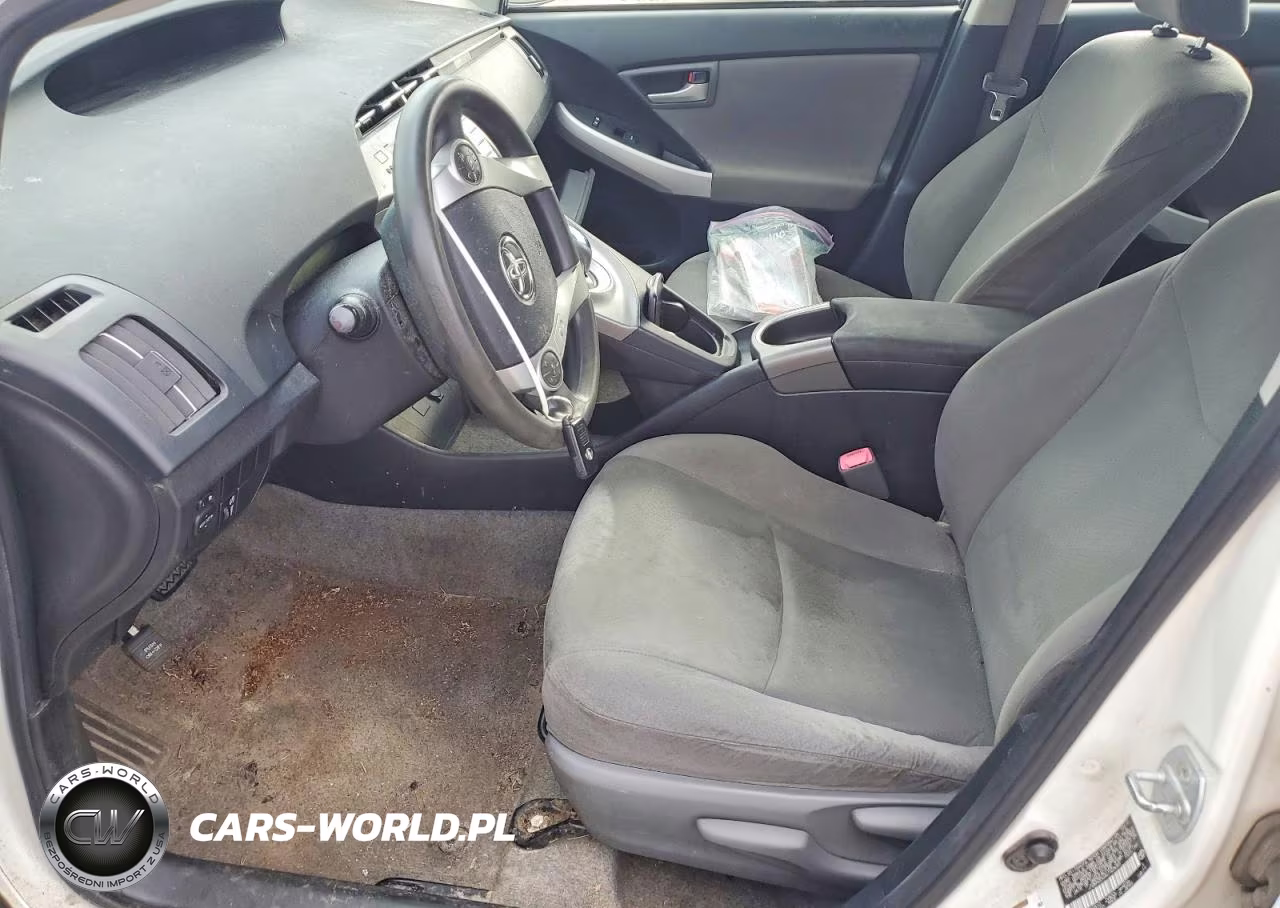 2012 Toyota Prius Two VIN:JTDKN3DU4C1528065 - 7