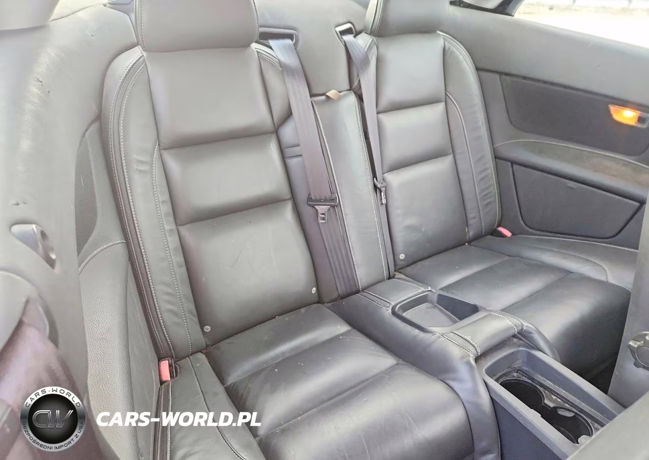 2012 Volvo C70 T5 VIN:YV1672MC9CJ129398 - 10