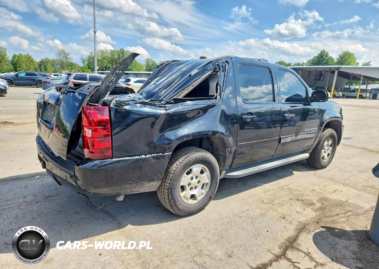 2011 Chevrolet Suburban K1500 Lt VIN:1GNSKJE37BR359931 - 3