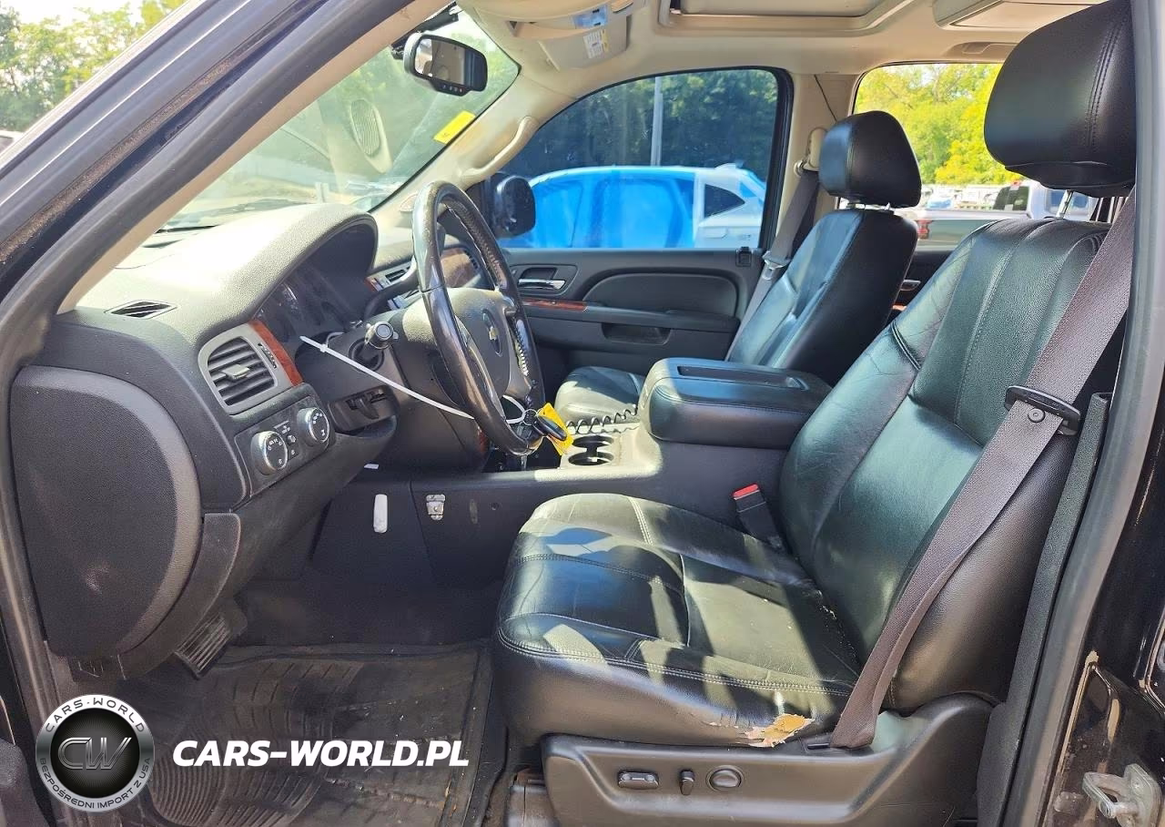 2011 Chevrolet Suburban K1500 Lt VIN:1GNSKJE37BR359931 - 7
