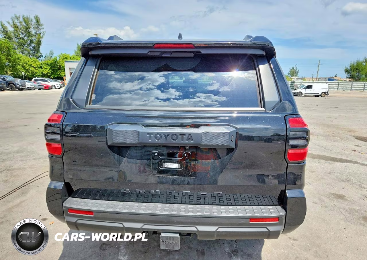 2026 Toyota 4Runner Sr5 VIN:JTEVA5BR6T5100425 - 6