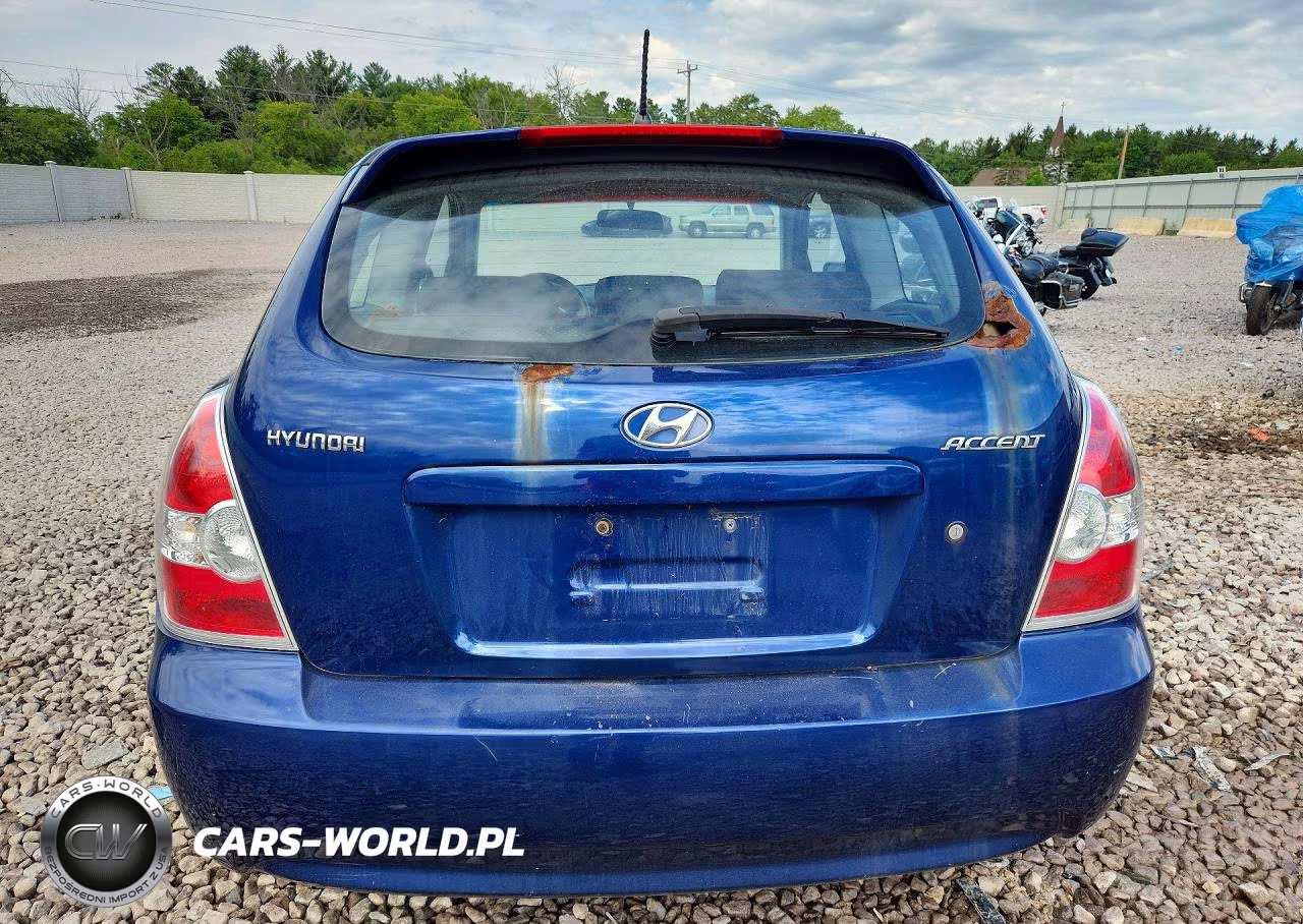 2007 Hyundai Accent Gs VIN:KMHCN36CX7U023883 - 6