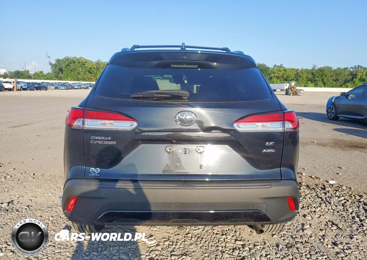 2022 Toyota Corolla Cross Le VIN:7MUCAABG2NV021436 - 6
