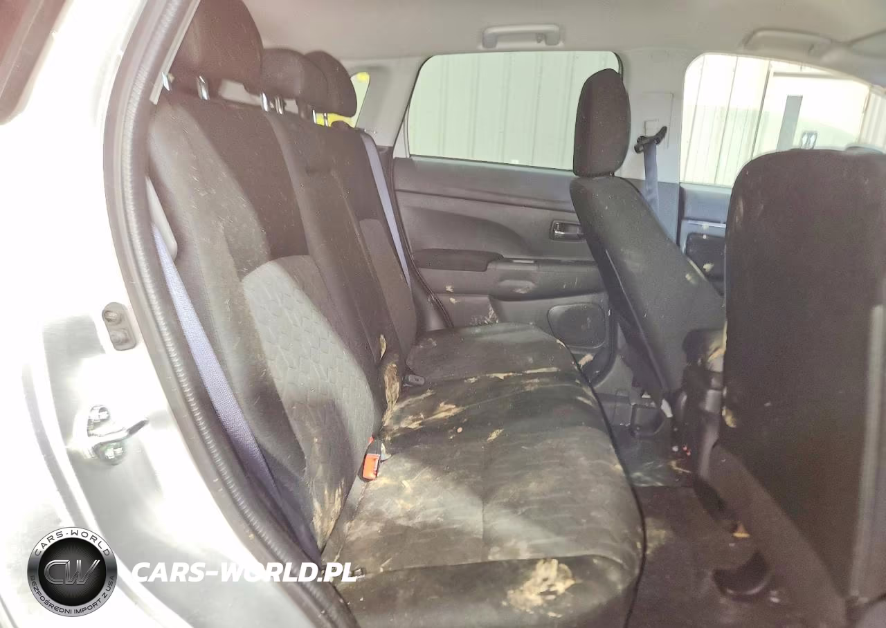 2026 Mitsubishi Outlander Sport S-Se VIN:JA4ARUAU5TU011859 - 11