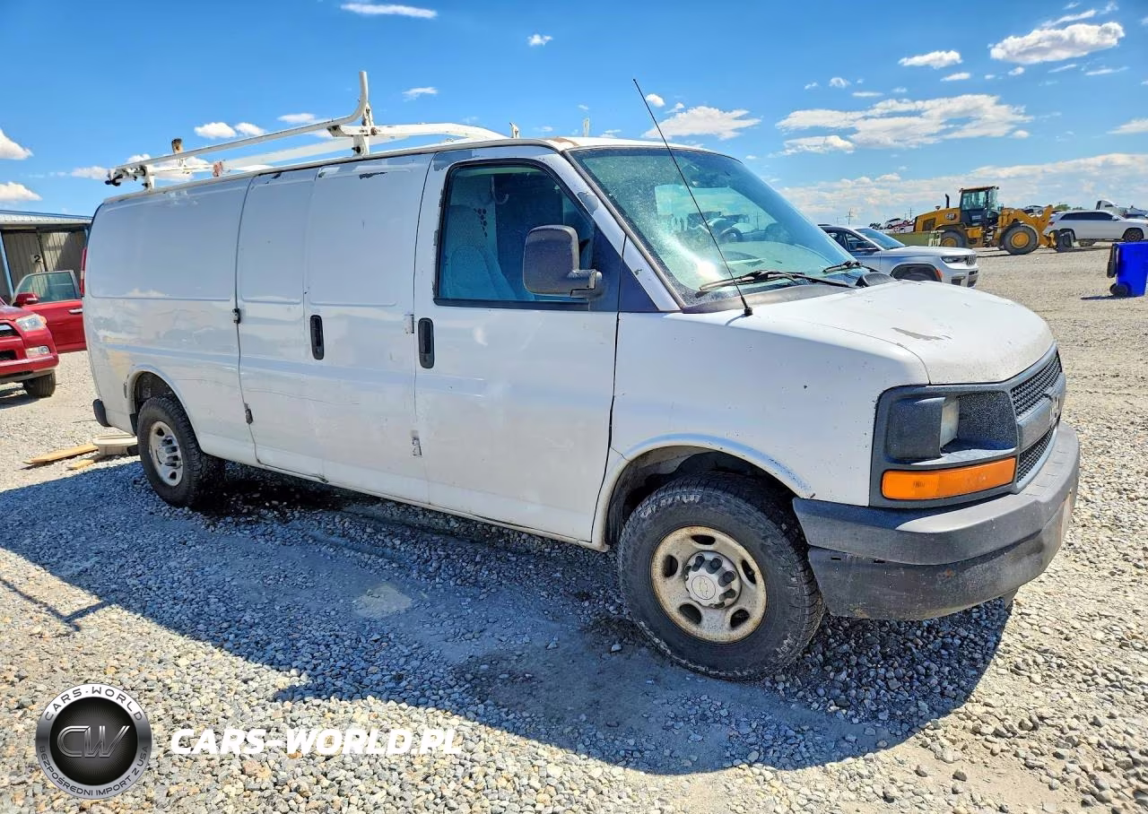 2008 Chevrolet Express 3500 Delivery Van VIN:1GCHG39C781137830 - 4
