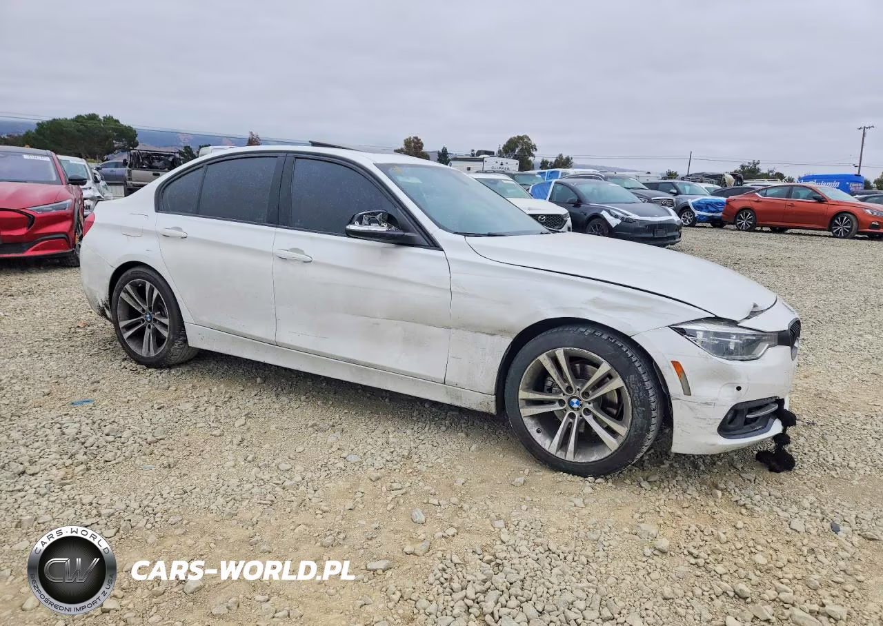 2016 BMW 328 Xi Sulev VIN:WBA8E3G54GNU02699 - 4