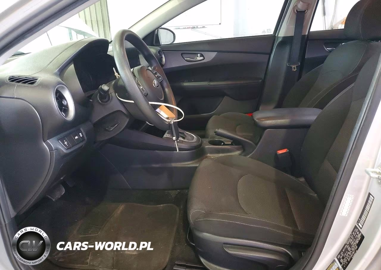 2021 Kia Forte Lxs VIN:3KPF24AD1ME277508 - 7