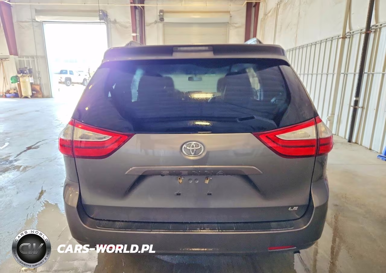 2017 Toyota Sienna Le VIN:5TDKZ3DC5HS815193 - 6