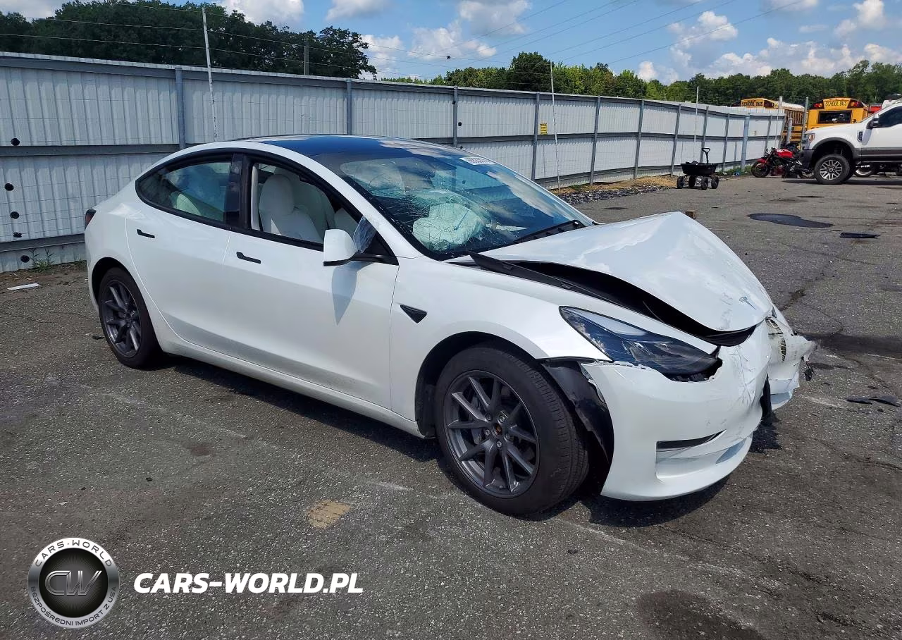 2023 Tesla Model 3 VIN:5YJ3E1EB3PF603051 - 4