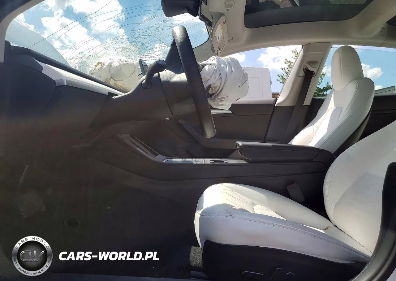 2023 Tesla Model 3 VIN:5YJ3E1EB3PF603051 - 7
