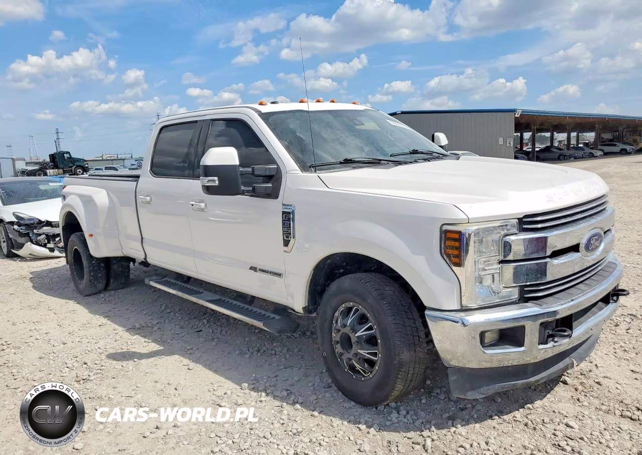 2018 Ford F350 Super Duty VIN:1FT8W3DT3JEC98653 - 4