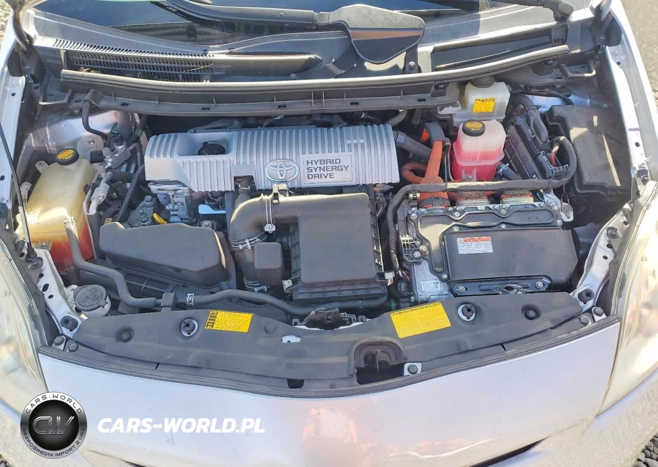 2013 Toyota Prius Three VIN:JTDKN3DUXD1685049 - 11