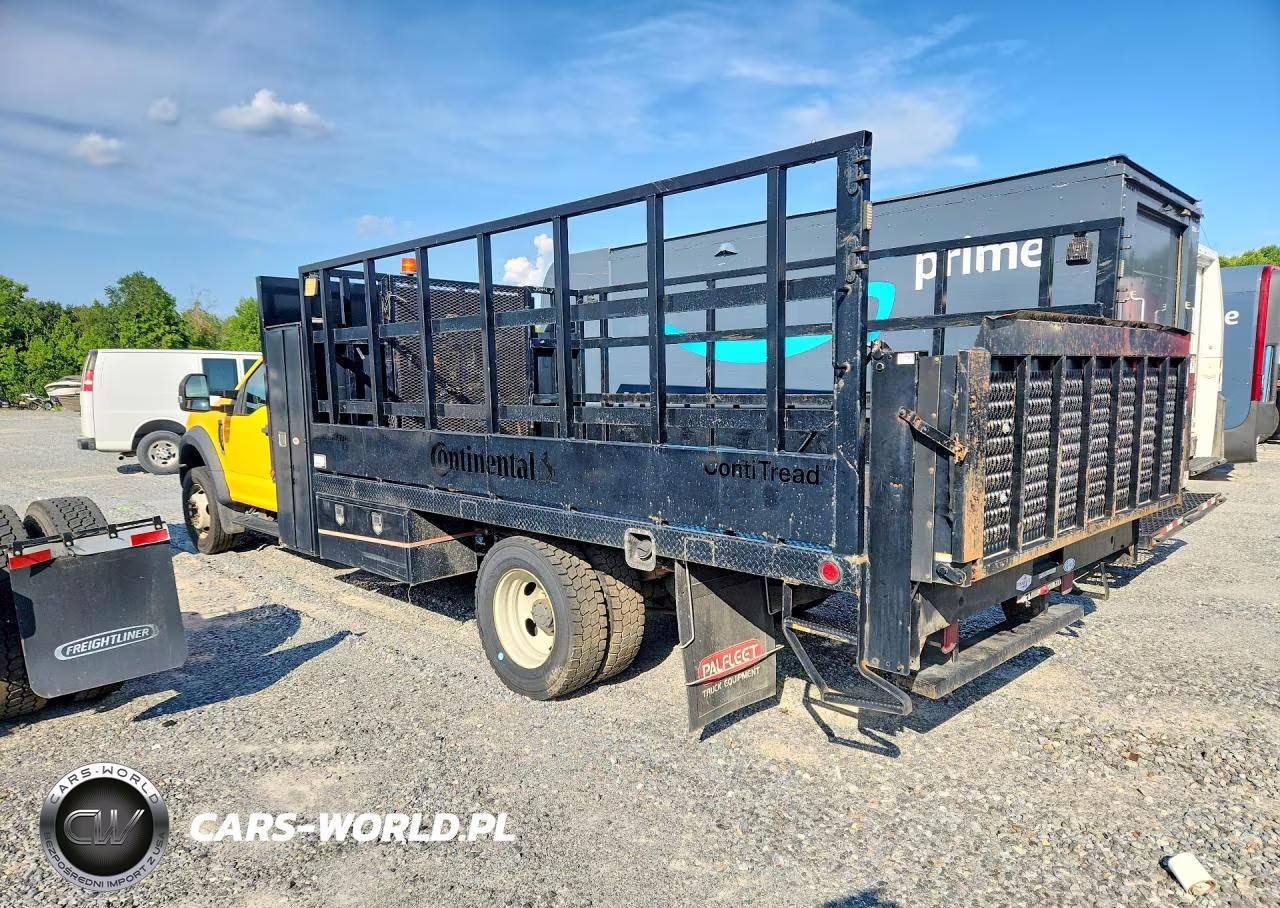 2017 Ford F550 Super Duty VIN:1FDUF5GY9HEC16853 - 2