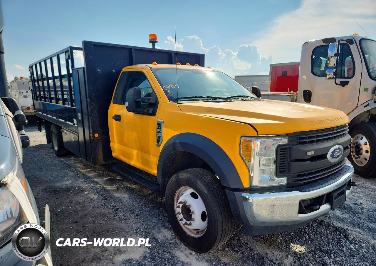 2017 Ford F550 Super Duty VIN:1FDUF5GY9HEC16853 - 4