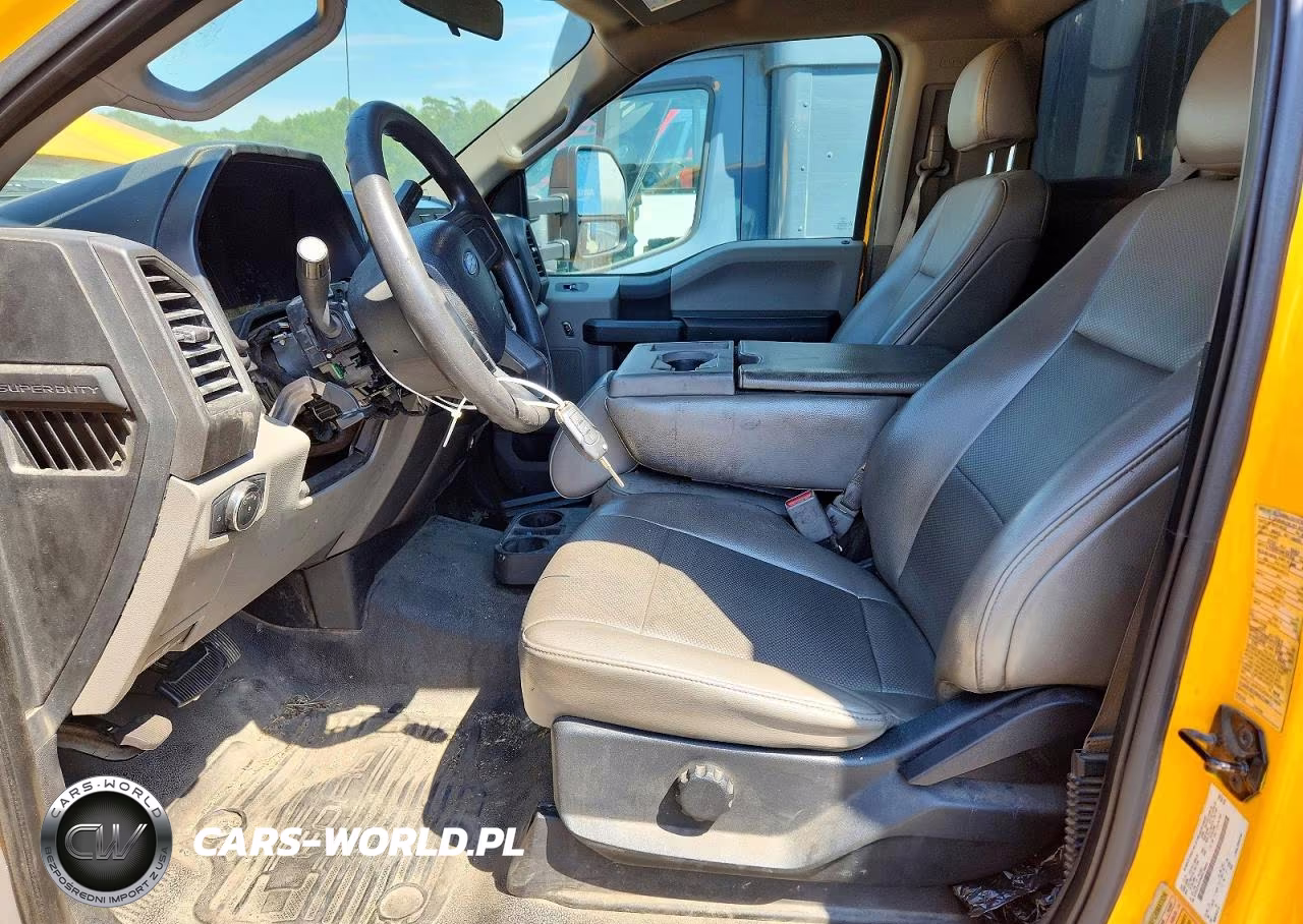 2017 Ford F550 Super Duty VIN:1FDUF5GY9HEC16853 - 7