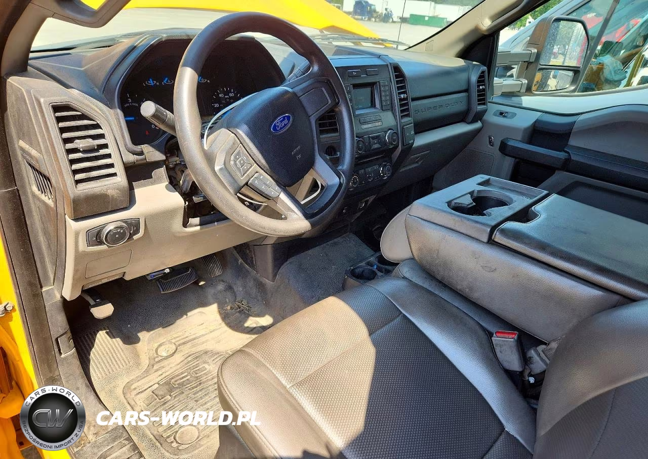 2017 Ford F550 Super Duty VIN:1FDUF5GY9HEC16853 - 8