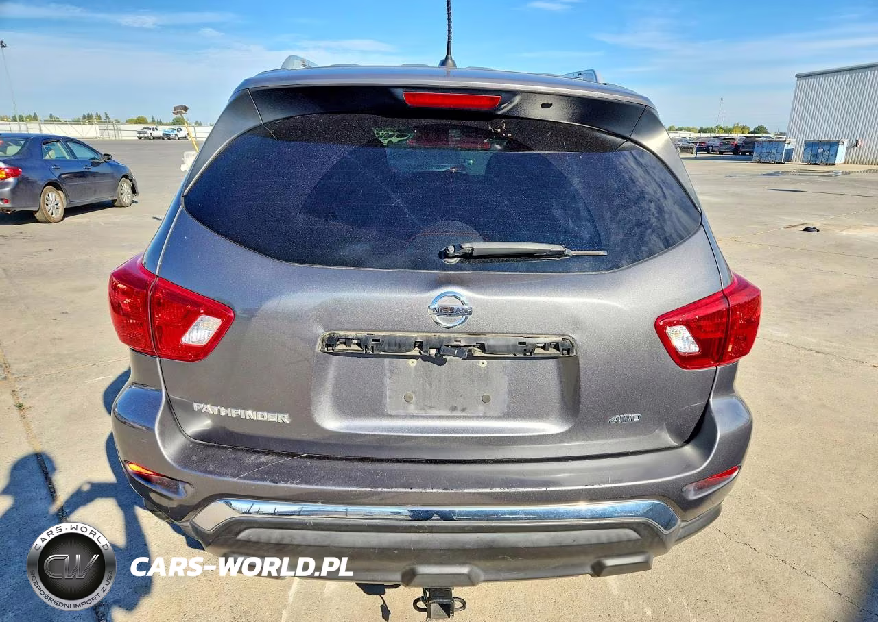 2018 Nissan Pathfinder S VIN:5N1DR2MM5JC638370 - 6
