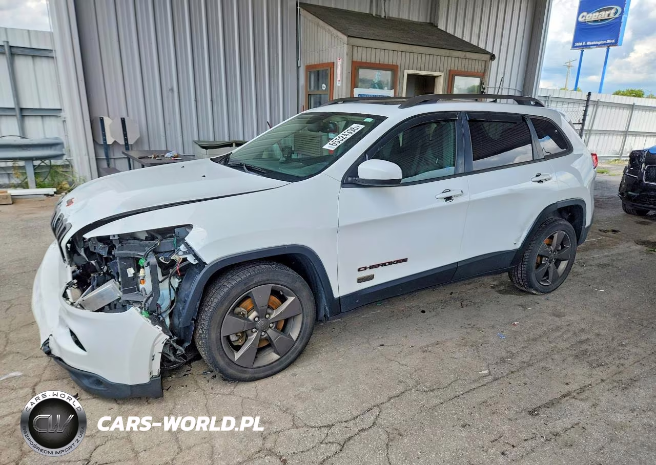 2016 Jeep Cherokee Latitude VIN:1C4PJLCS4GW362219 - 1
