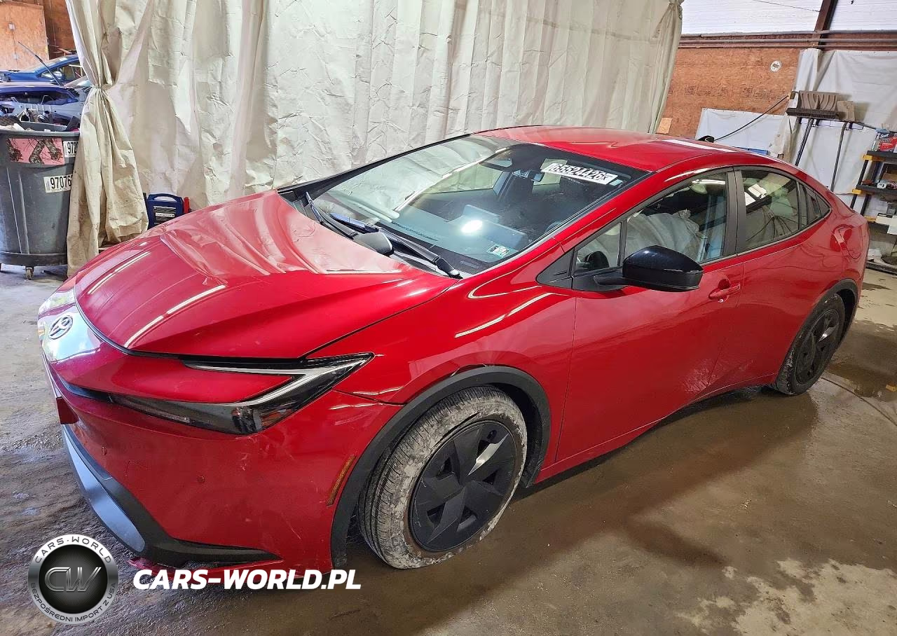 2026 Toyota Prius Le – zdjęcie 1 z 12