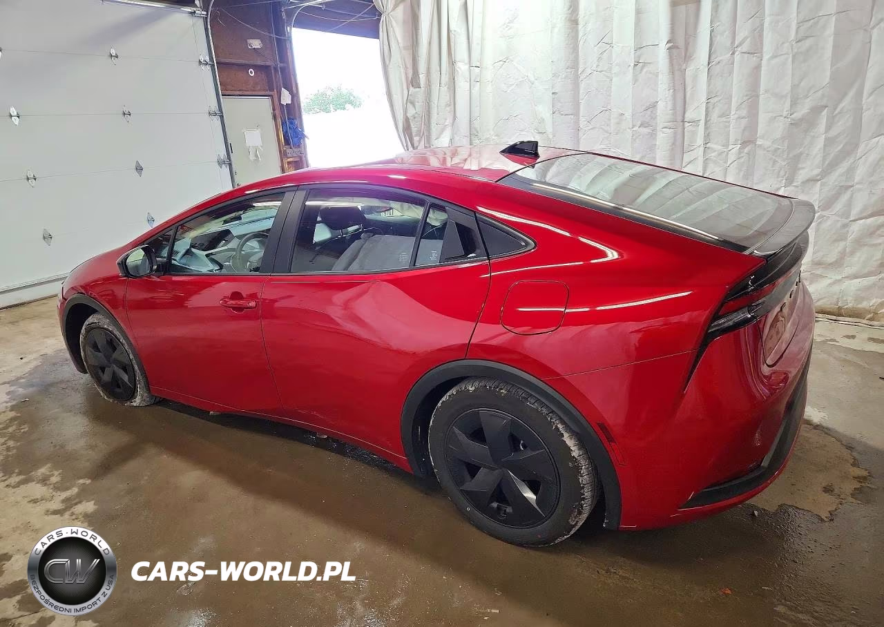 2026 Toyota Prius Le VIN:JTDACAAU5T3080031 - 2
