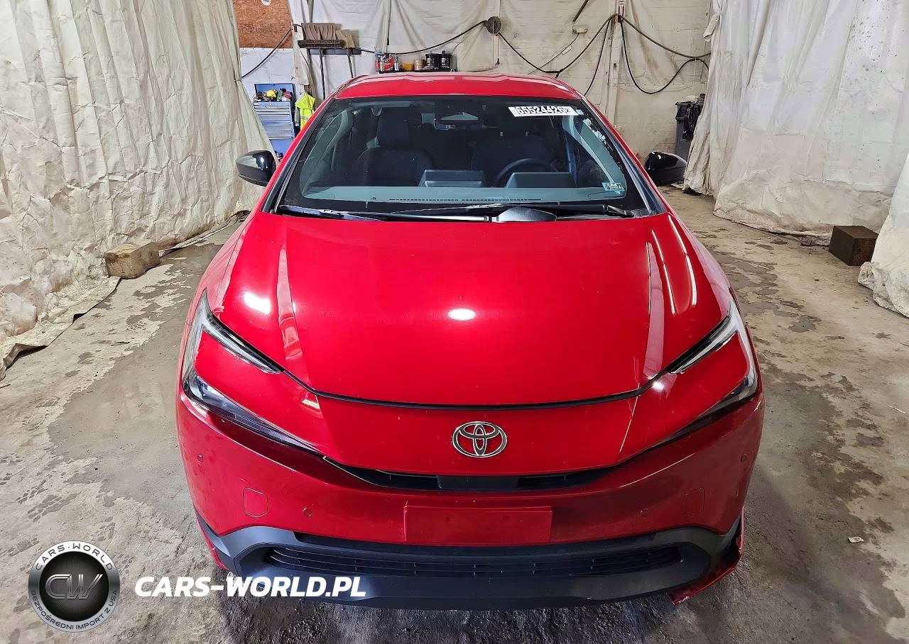 2026 Toyota Prius Le VIN:JTDACAAU5T3080031 - 5