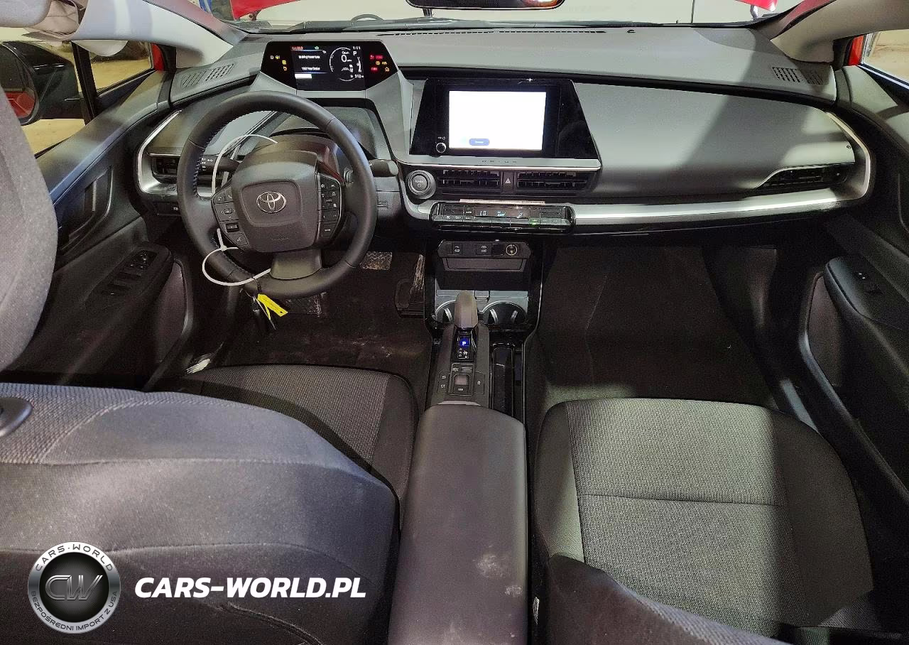 2026 Toyota Prius Le VIN:JTDACAAU5T3080031 - 8
