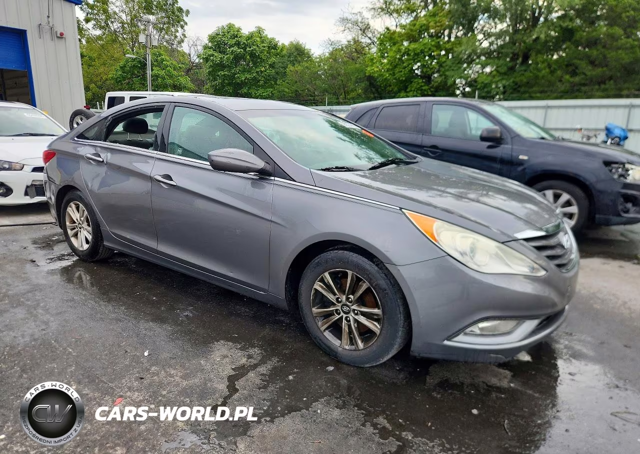2013 Hyundai Sonata Gls VIN:5NPEB4AC3DH751781 - 4