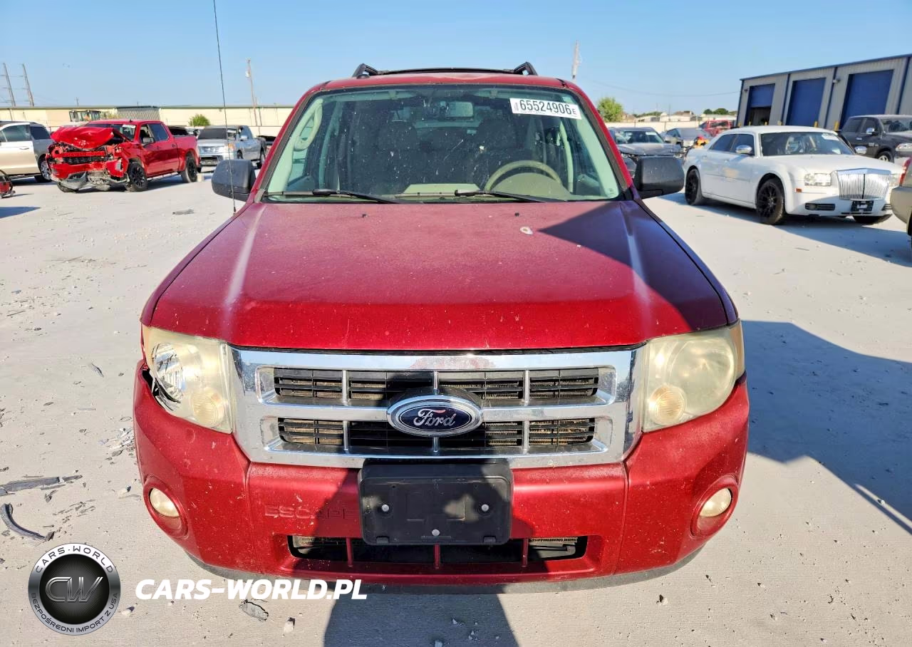 2010 Ford Escape Xlt VIN:1FMCU0D77AKB65828 - 5