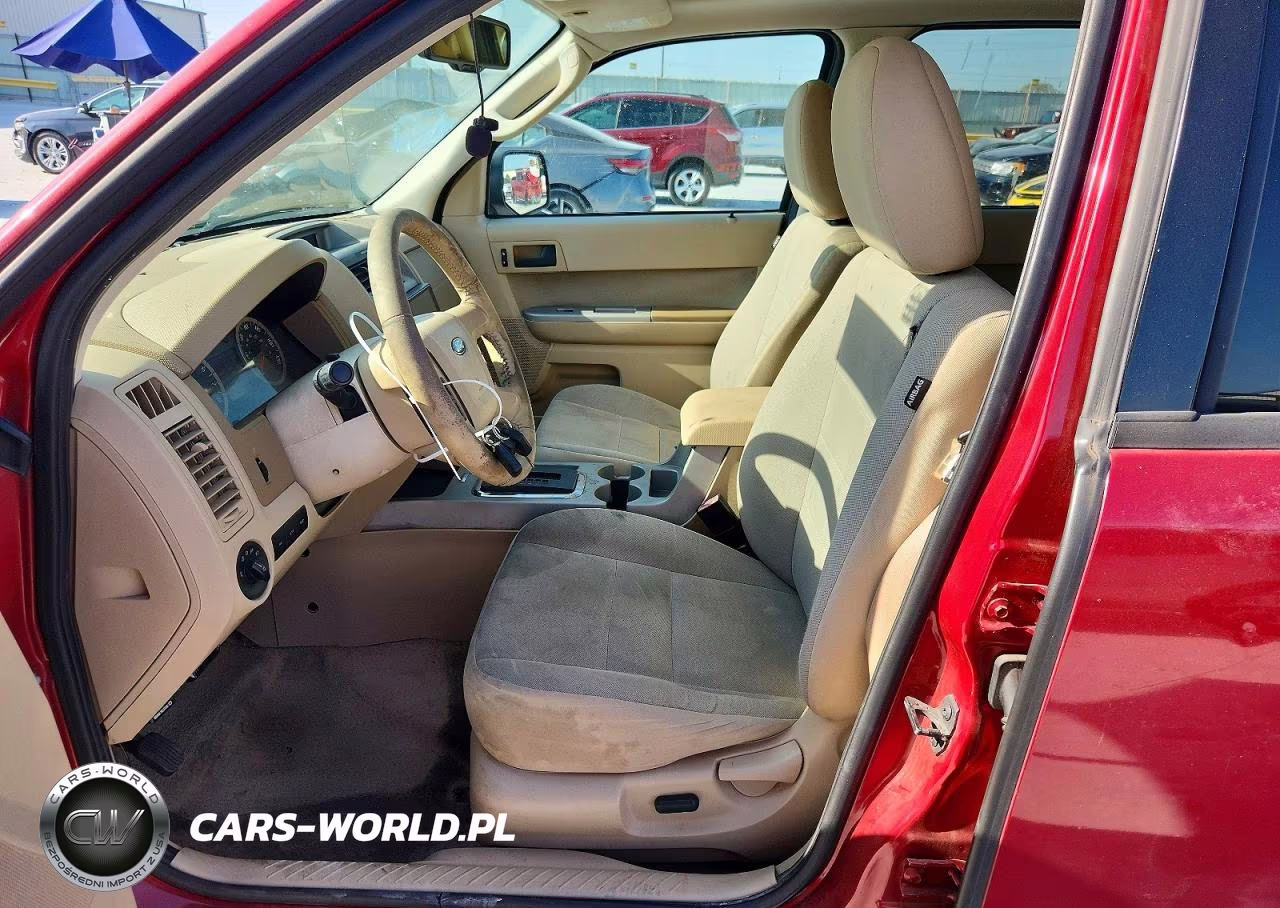 2010 Ford Escape Xlt VIN:1FMCU0D77AKB65828 - 7