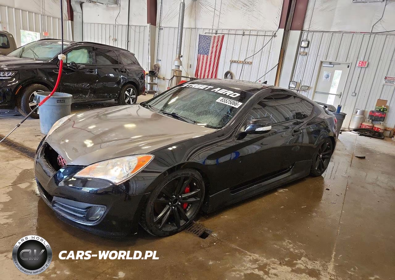 2010 Hyundai Genesis Coupe 3.8L Track