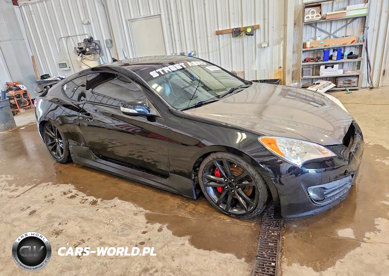 2010 Hyundai Genesis Coupe 3.8L Track VIN:KMHHU6KH3AU013005 - 4