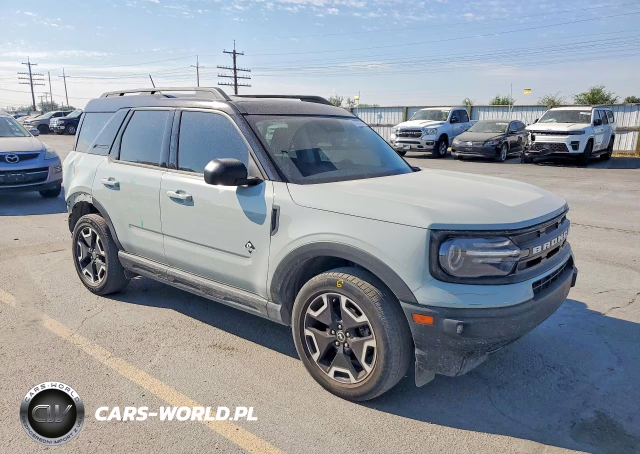 2021 Ford Bronco Sport Outer Banks VIN:3FMCR9C69MRA06520 - 4