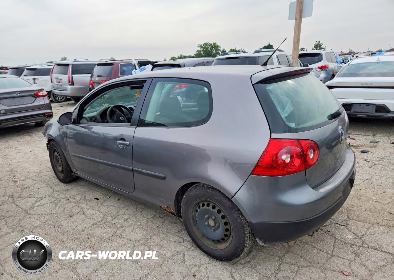 2008 Volkswagen Rabbit VIN:WVWBA71K48W235573 - 2